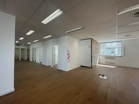 Oficina Monoambiente con 3 baños