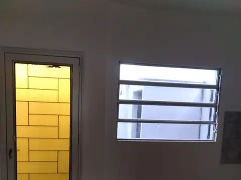 Depto Tipo Casa en Venta 50 años