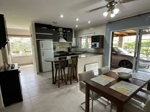 Venta casa 4 dormitorios sauce viejo