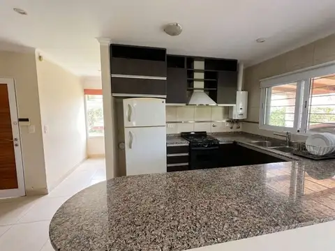 Casa en Venta en Sauce Viejo, USD 114.000
