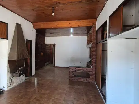 Depto Tipo Casa 4 ambientes con 3 baños