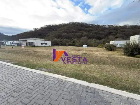 VALLE ESCONDIDO CLUB DE CAMPO-TERRENO RESIDENCIAL DE CATEGORÍA-VENTA-SALTA