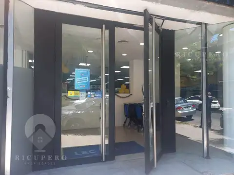 Local en Alquiler en Quilmes, $ 12.000.000