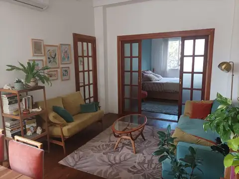 Departamento 4 ambientes con 2 baños