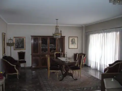Departamento en Venta de 5 ambientes