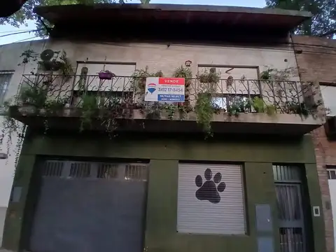 Casa de 3 dormitorios en Felipe More 1469