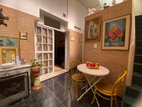 Depto Tipo Casa en Venta de 6 ambientes