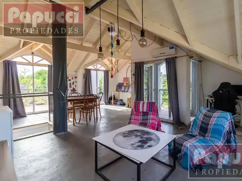 Casa 5 ambientes con 2 baños