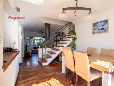 Casa Duplex 5 Amb con Suite y Playroom en Punta Chica