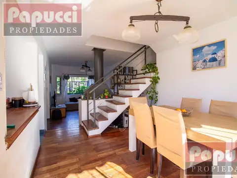 Casa Duplex 5 Amb con Suite y Playroom en Punta Chica