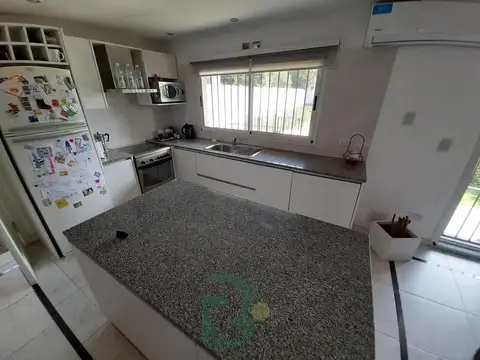 Casa en Venta en Castelar Norte, USD 260.000