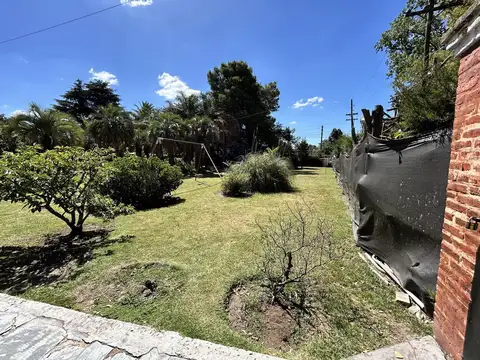 Quinta en Venta en Luis Guillon, USD 270.000