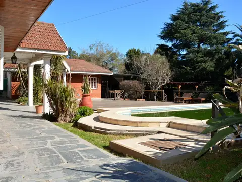 Quinta en Venta en Luis Guillon, USD 300.000