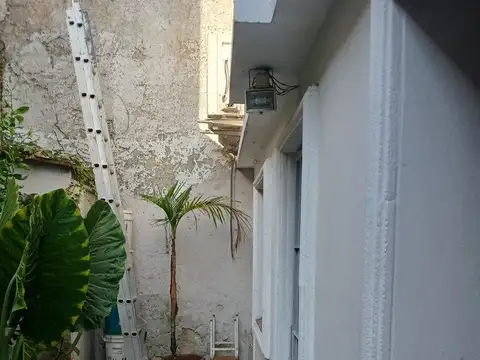 Depto Tipo Casa en Alquiler de 3 ambientes