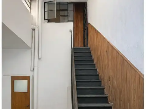 VENTA | CASA INTERNA ÚNICA EN ECHESORTU | 2 DORMITORIOS, PATIO Y TERRAZA