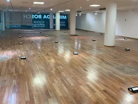Oficina Monoambiente con 42 baños