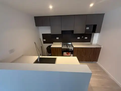 Arismendi 2700