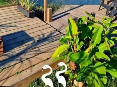 OAS. Casa en venta, 3 dorm. al Lago. Proximo al ingreso y frente a plazoletas.