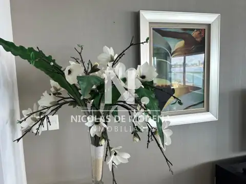 Exclusivo Apartamento en Edificio Puerto Punta - 4 Dormitorios + Servicio Completo