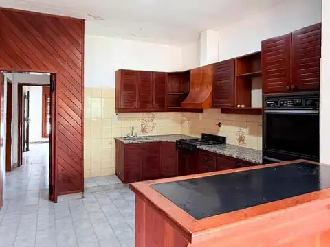 Casa 3 ambientes con 2 baños