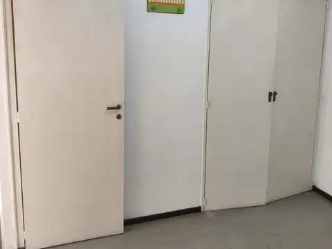 BERUTI 200, Piso 12