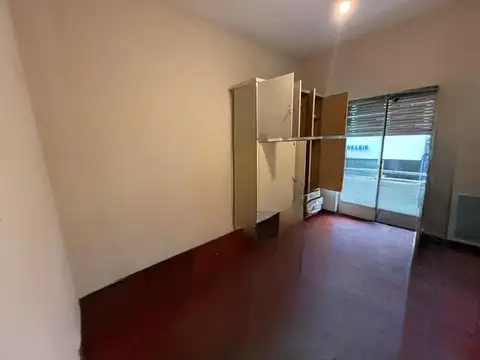 Amplio 3 Ambientes al Frente | 90 m² | Monserrat