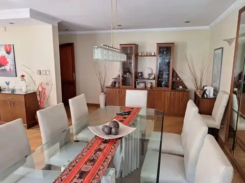 Casa en Alquiler al Oeste