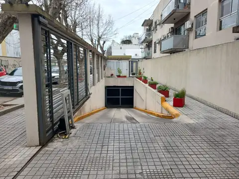 OPORTUNIDAD ALQUILER COCHERA BERNAL CENTRO