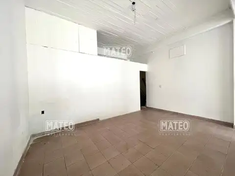 Local en Alquiler en Francisco Alvarez, $ 1.450.000