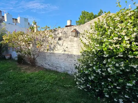 VENTA PH 3 AMBIENTES HAEDO SUR PATIO Y COCHERA