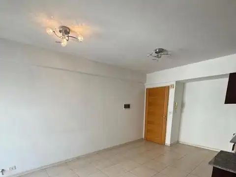 Departamento en Alquiler en Morón, $ 550.000