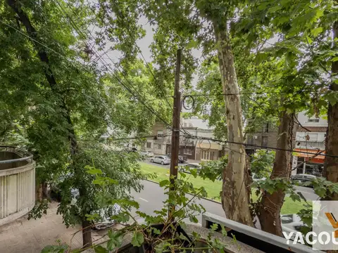 Depto Tipo Casa en Venta 50 años