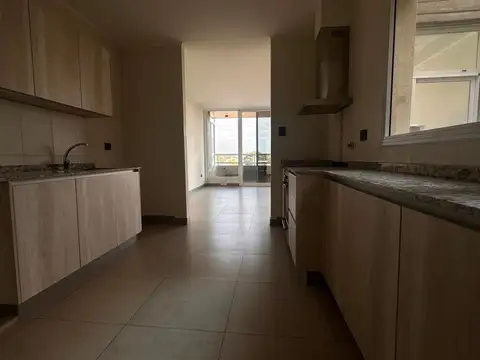 Departamento en Alquiler de 3 ambientes