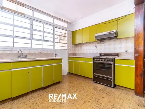 145 m² con TERRAZA EXCLUSIVA · 3 DORM.  CENTRO