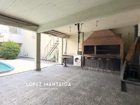 Casa en Venta en Villa Pueyrredon, USD 435.000