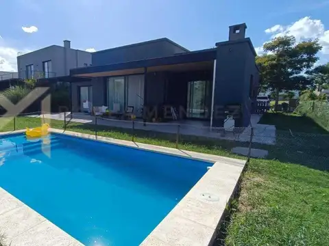 Puertos , vistas 100