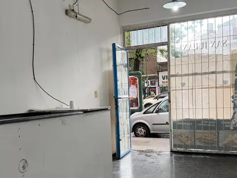 Local en Alquiler en Boedo, $ 800.000