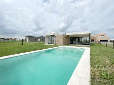 VENTA  - Casa en San felipe