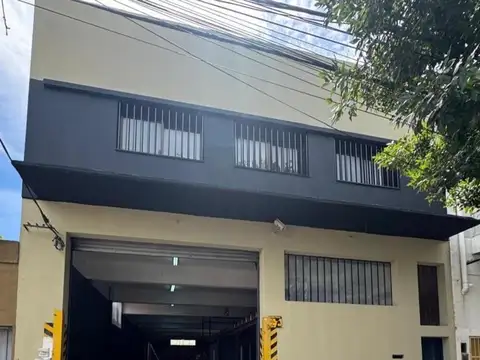 Galpón en Alquiler en Caseros, Partido de Tres de Febrero
