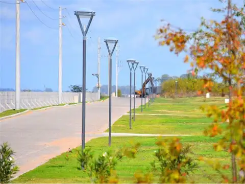 Terreno en Countries/B.Cerrado (Berazategui)