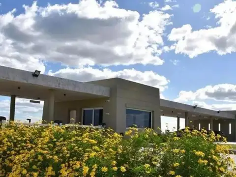Terreno en venta Barrio Santa clara al sur Canning