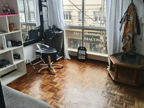 Belgrano 100, Piso 1
