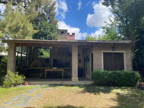 Casa 7 ambientes con 3 baños