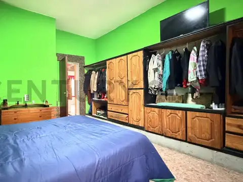 Venta Casa 3 ambientes con garage, jardín, patio y quincho – Sarandí, Avellaneda - EVALUA PERMUTA