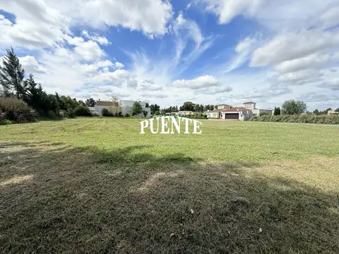 Fincas del Alba lote en Esquina