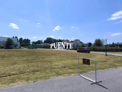Fincas del Alba lote en Esquina