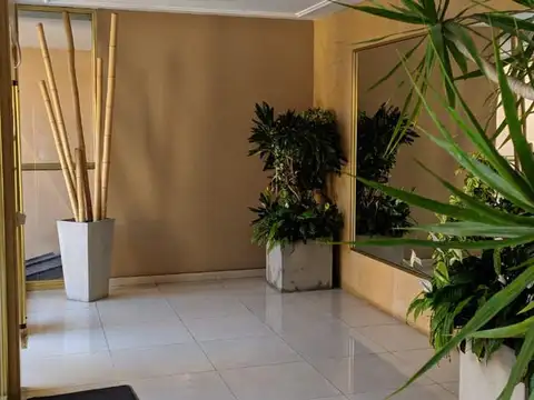 Departamento 5 ambientes con 2 baños