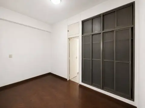 VENTA ¦PH 4 Amb. ¦3 Dorm. ¦2 Baños ¦1° piso al frente ¦Balcón y Terraza ¦sin expensas ¦Liniers