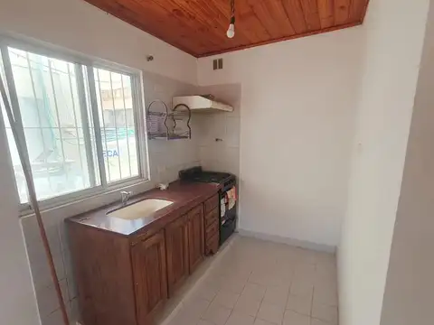 Casa en Alquiler en Belen de Escobar, $ 600.000