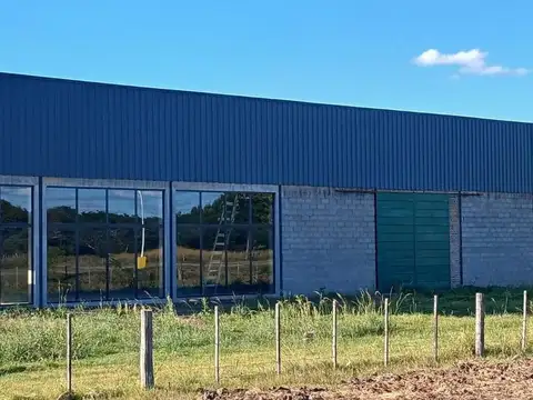 GALPON A ESTRENAR DE 450M LAVALLE CORRIENTES